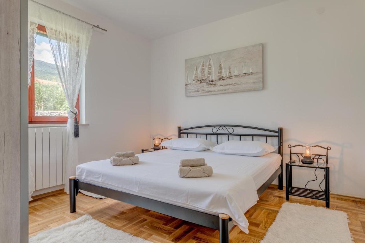 פודסטראנה Apartman Aurelia מראה חיצוני תמונה