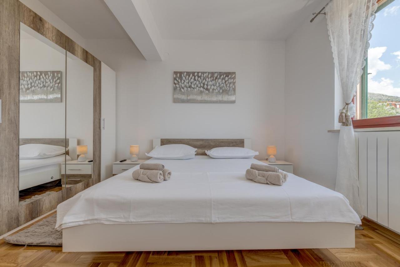 פודסטראנה Apartman Aurelia מראה חיצוני תמונה